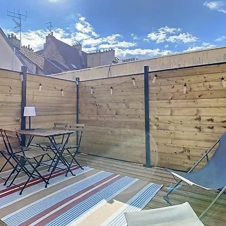 Cote Terrasse En Plein Coeur De