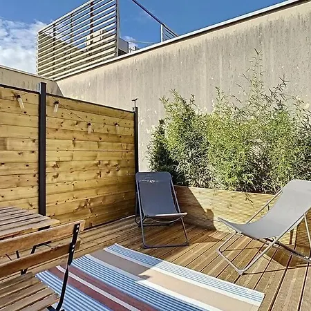 Apartment Cote Terrasse En Plein Coeur De